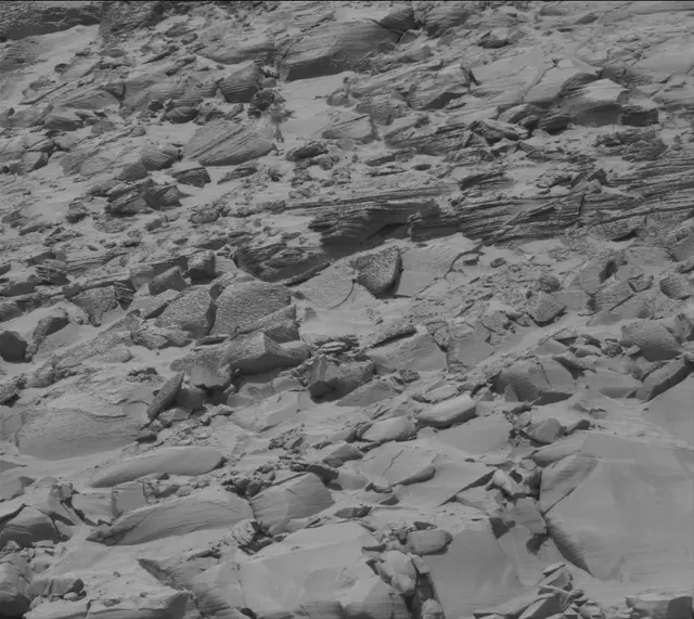 Sol 4413: Mast Camera (Mastcam)