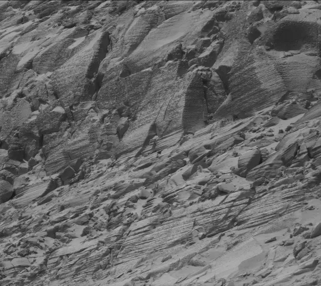 Sol 4413: Mast Camera (Mastcam)