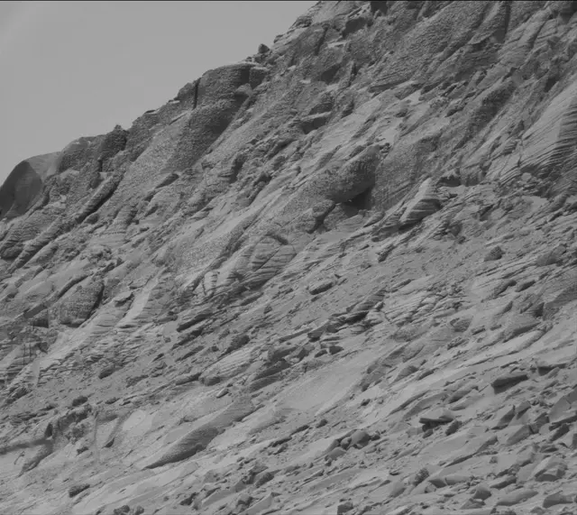 Sol 4413: Mast Camera (Mastcam)
