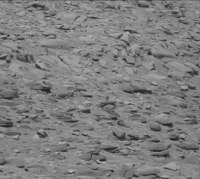 Sol 4413: Mast Camera (Mastcam)