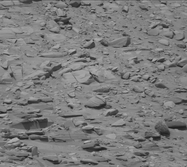 Sol 4413: Mast Camera (Mastcam)
