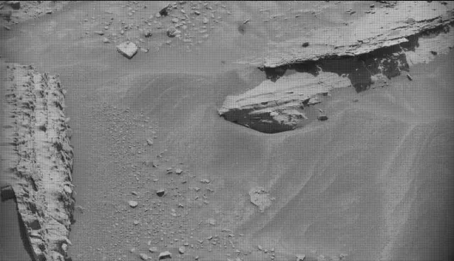 Sol 4416: Mast Camera (Mastcam)