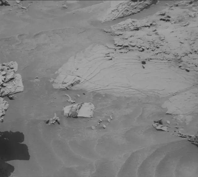 Sol 4416: Mast Camera (Mastcam)
