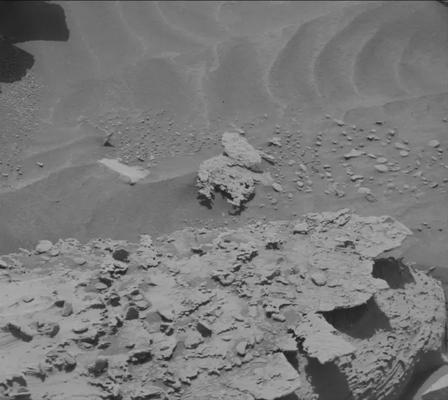 Sol 4416: Mast Camera (Mastcam)