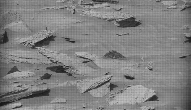 Sol 4417: Mast Camera (Mastcam)