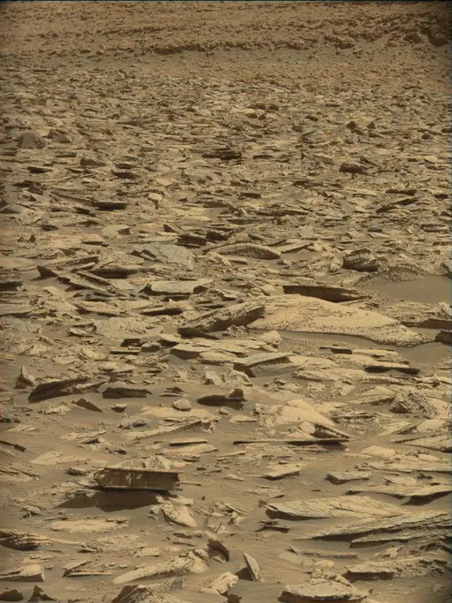 Sol 4417: Mast Camera (Mastcam)