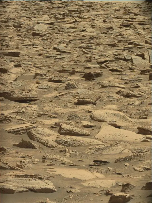 Sol 4417: Mast Camera (Mastcam)
