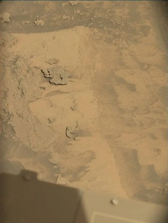 Sol 4417: Mast Camera (Mastcam)