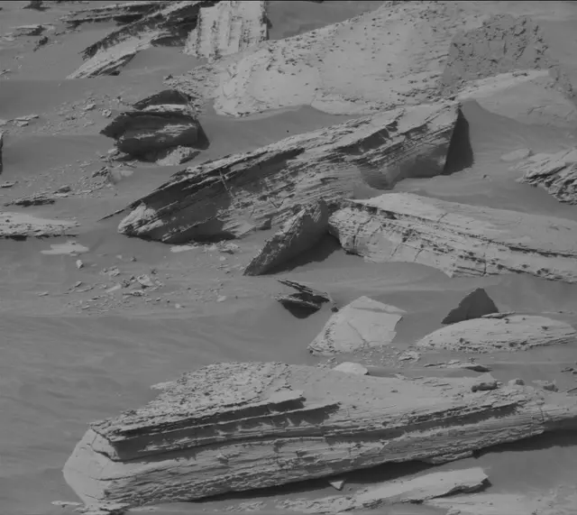 Sol 4417: Mast Camera (Mastcam)