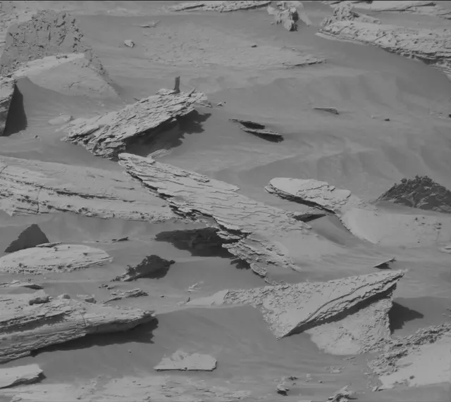 Sol 4417: Mast Camera (Mastcam)