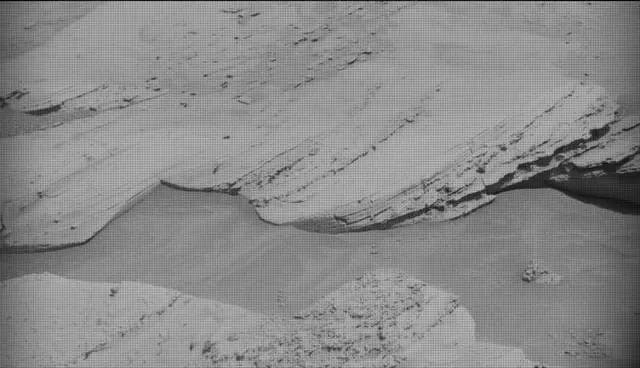 Sol 4425: Mast Camera (Mastcam)