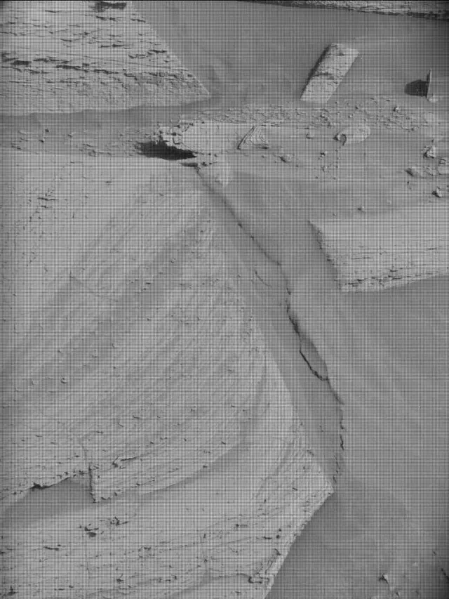 Sol 4425: Mast Camera (Mastcam)