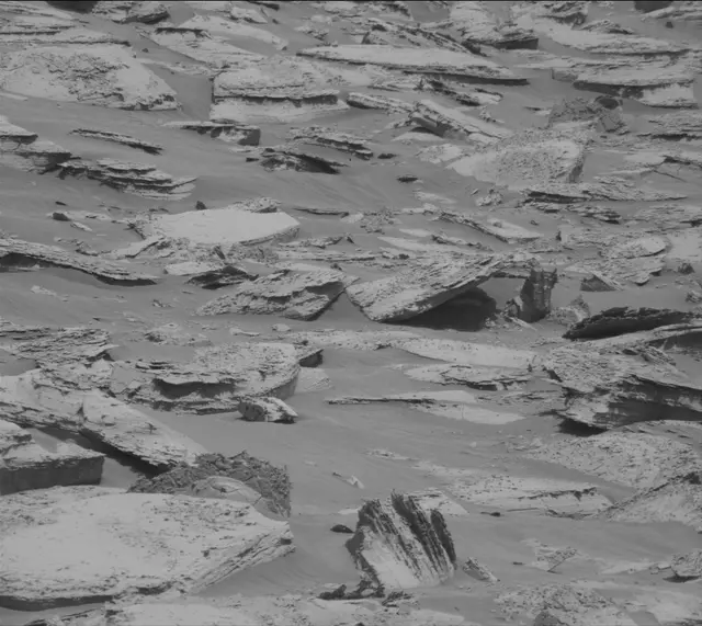 Sol 4425: Mast Camera (Mastcam)