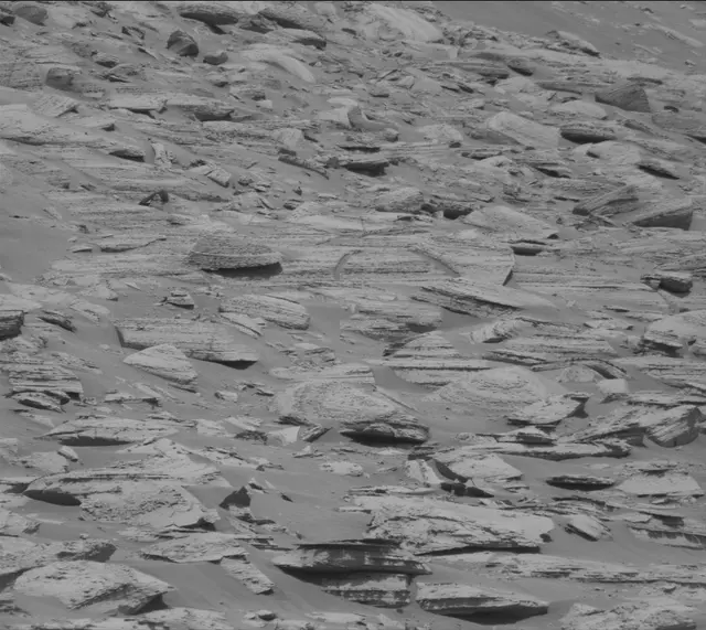Sol 4425: Mast Camera (Mastcam)
