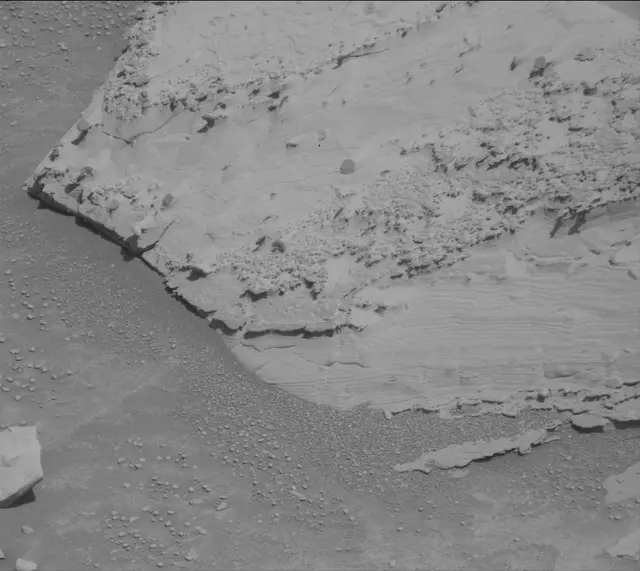 Sol 4425: Mast Camera (Mastcam)
