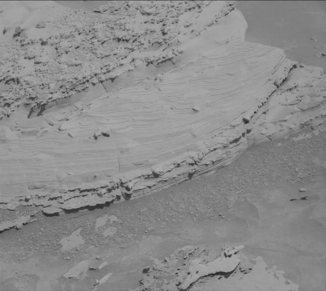 Sol 4425: Mast Camera (Mastcam)