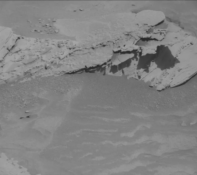 Sol 4425: Mast Camera (Mastcam)