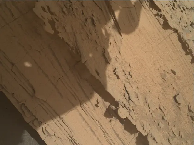 Sol 4425: Mars Hand Lens Imager (MAHLI)