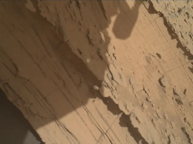 Sol 4425: Mars Hand Lens Imager (MAHLI)