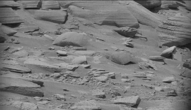 Sol 4427: Mast Camera (Mastcam)