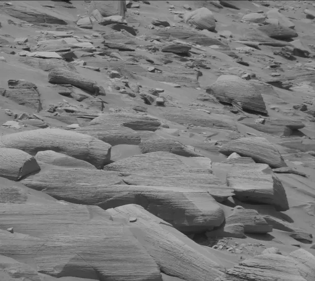 Sol 4427: Mast Camera (Mastcam)