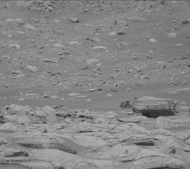 Sol 4427: Mast Camera (Mastcam)