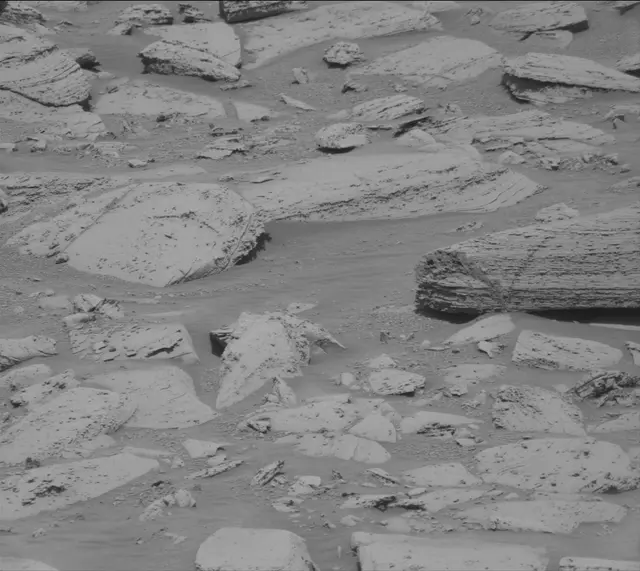 Sol 4427: Mast Camera (Mastcam)