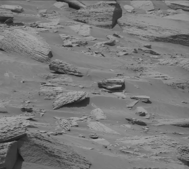 Sol 4427: Mast Camera (Mastcam)