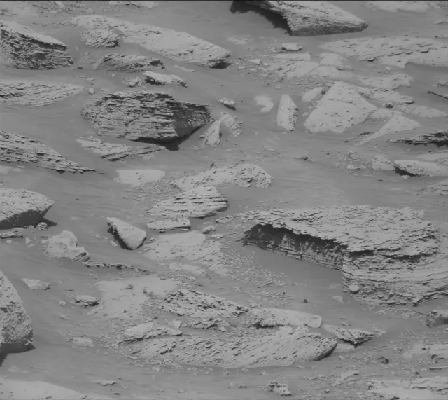 Sol 4427: Mast Camera (Mastcam)