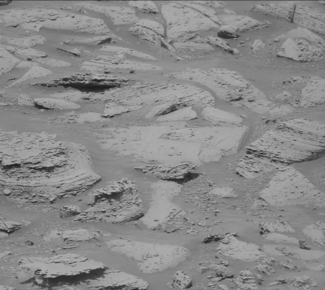 Sol 4427: Mast Camera (Mastcam)