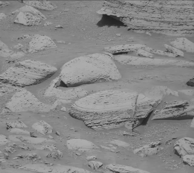 Sol 4427: Mast Camera (Mastcam)