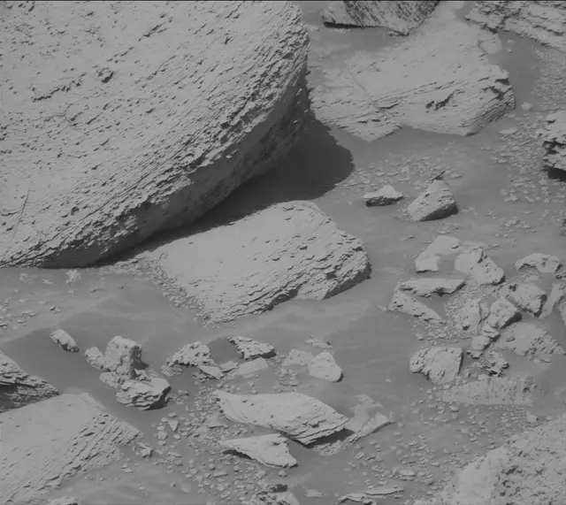 Sol 4428: Mast Camera (Mastcam)