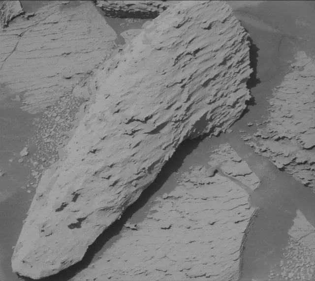 Sol 4428: Mast Camera (Mastcam)