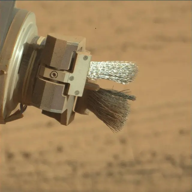 Sol 4428: Mast Camera (Mastcam)