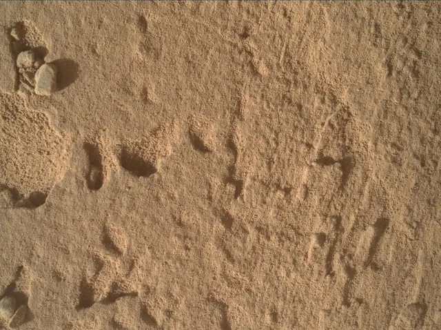 Sol 4428: Mars Hand Lens Imager (MAHLI)