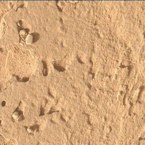Sol 4428: Mars Hand Lens Imager (MAHLI)