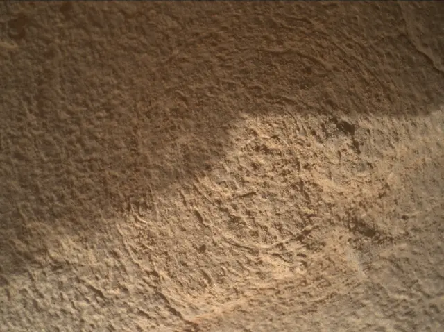 Sol 4428: Mars Hand Lens Imager (MAHLI)