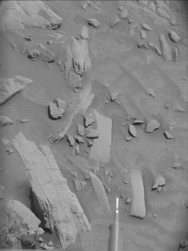 Sol 4429: Mast Camera (Mastcam)