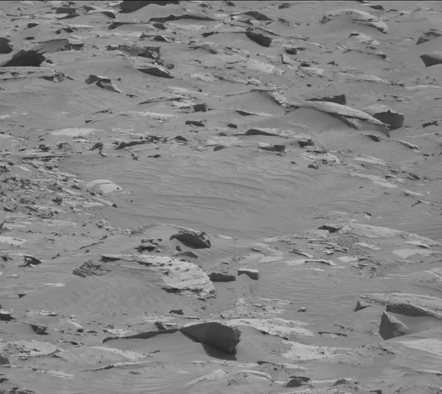 Sol 4429: Mast Camera (Mastcam)