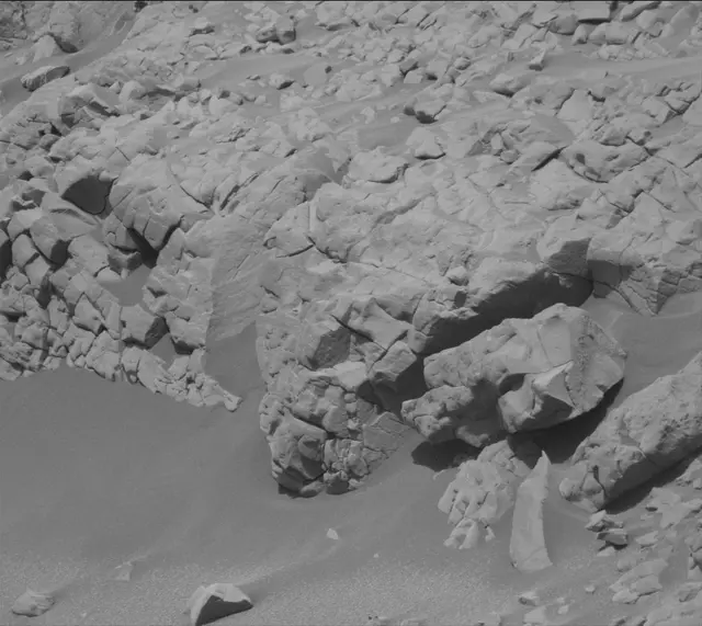 Sol 4431: Mast Camera (Mastcam)