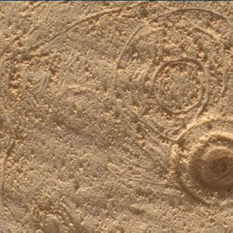 Sol 4431: Mars Hand Lens Imager (MAHLI)