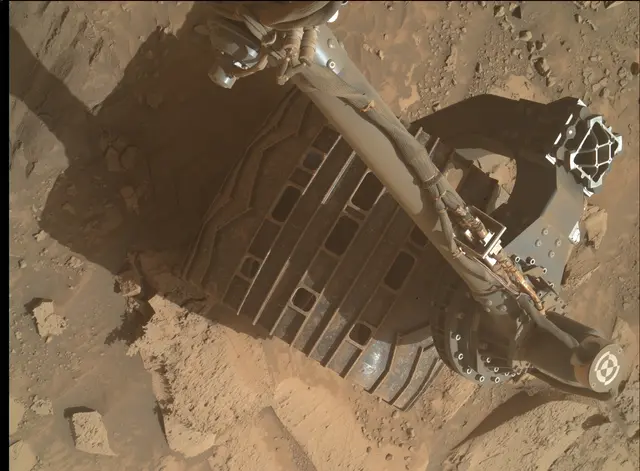 Sol 4432: Mars Hand Lens Imager (MAHLI)