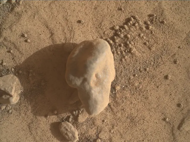 Sol 4434: Mars Hand Lens Imager (MAHLI)