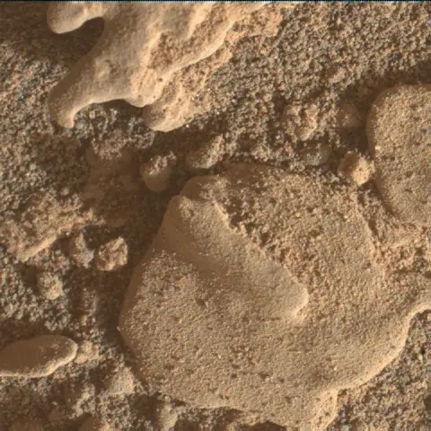 Sol 4434: Mars Hand Lens Imager (MAHLI)
