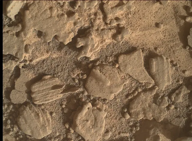 Sol 4434: Mars Hand Lens Imager (MAHLI)