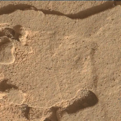 Sol 4434: Mars Hand Lens Imager (MAHLI)