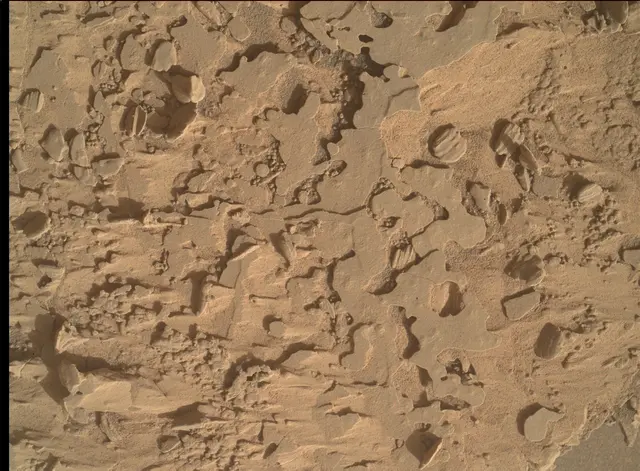 Sol 4434: Mars Hand Lens Imager (MAHLI)