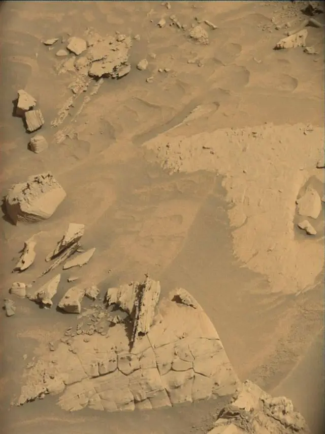 Sol 4435: Mast Camera (Mastcam)