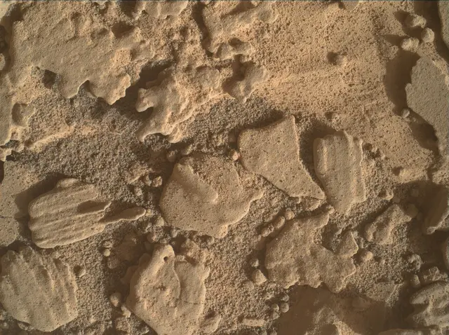 Sol 4435: Mars Hand Lens Imager (MAHLI)