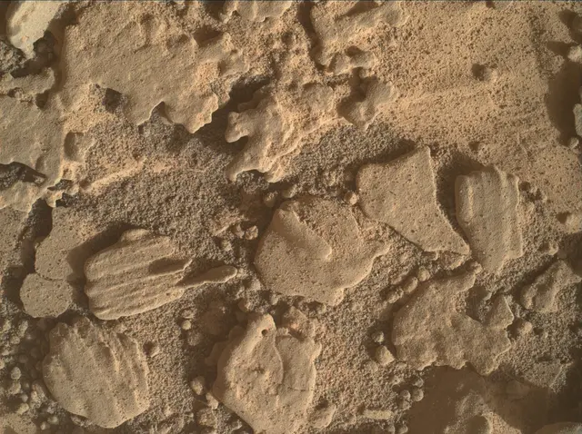 Sol 4435: Mars Hand Lens Imager (MAHLI)